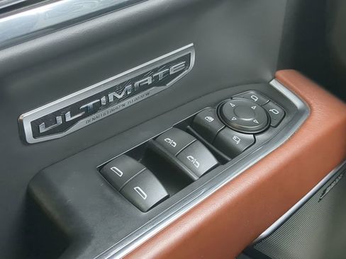 Used 2024 GMC Sierra 1500 Denali Ultimate image 31