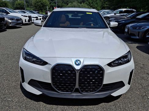 Used 2024 BMW i4 eDrive35 w/ Premium Package RWD image 2
