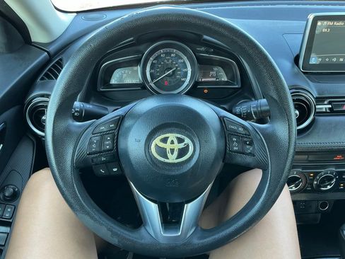 Used 2018 Toyota Yaris iA FWD image 16