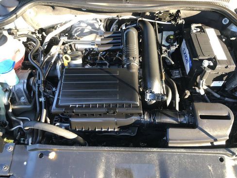 Used 2017 Volkswagen Jetta S image 14