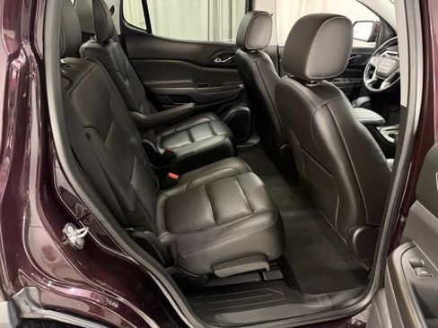 Used 2018 GMC Acadia SLT AWD/4WD image 8