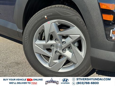 Certified 2026 Hyundai Kona SE FWD image 4