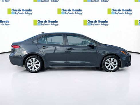 Used 2023 Toyota Corolla LE FWD image 9