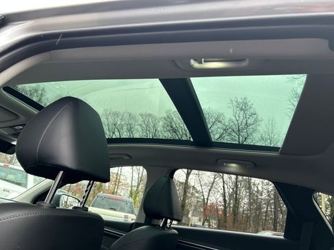 Used 2024 Hyundai Tucson Limited image 32