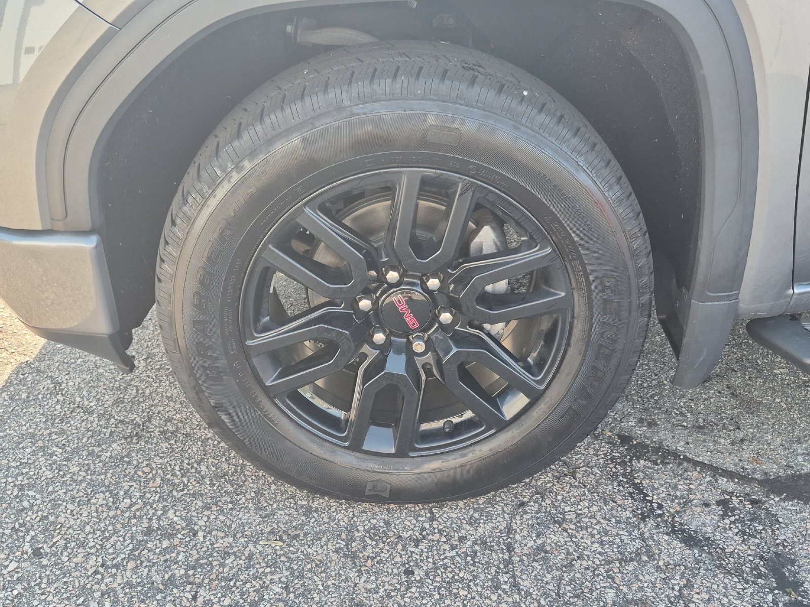 Used 2022 GMC Sierra 1500 Elevation AWD/4WD image 9