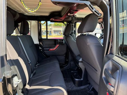 Used 2014 Jeep Wrangler Unlimited Sport w/ Quick Order Package 24S image 32