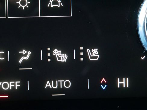 New 2026 GMC Terrain AT4 w/ Convenience Package III image 14