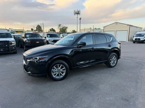 Used 2025 MAZDA CX-5 AWD 2.5 S w/ Preferred Package image 2