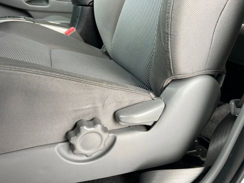 Used 2012 Toyota Tacoma PreRunner w/ TRD Sport Pkg image 24