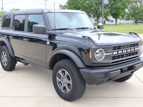 Used 2025 Ford Bronco Big Bend AWD/4WD image 3