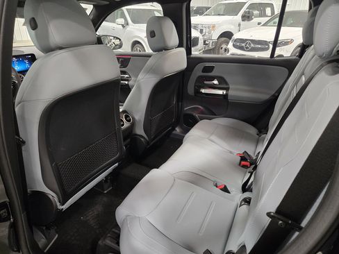 New 2026 Mercedes-Benz GLB 35 AMG 4MATIC image 37