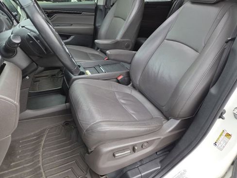 Used 2018 Honda Odyssey Elite image 34