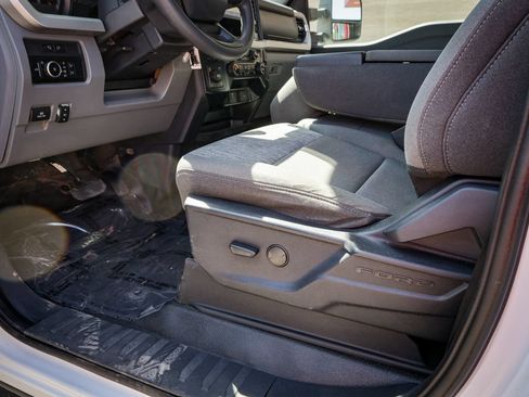 Used 2023 Ford F350 XLT w/ 360-Degree Camera Package AWD/4WD image 14