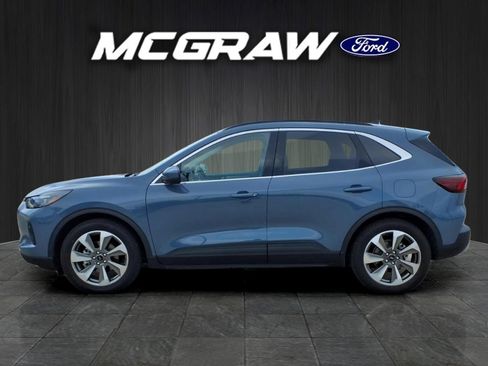 Used 2025 Ford Escape Platinum FWD image 8
