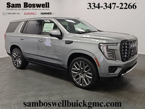 New 2026 GMC Yukon Denali Ultimate w/ LPO, Floor Liner Package AWD/4WD image 2