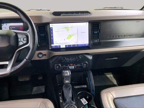 Certified 2023 Ford Bronco Wildtrak AWD/4WD image 7