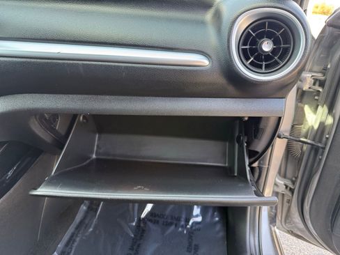 Used 2023 Kia Forte GT-Line w/ GT-Line Technology Package image 29