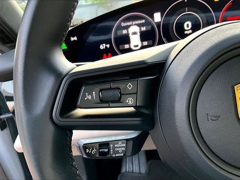 Used 2022 Porsche Taycan 4 Cross Turismo image 23