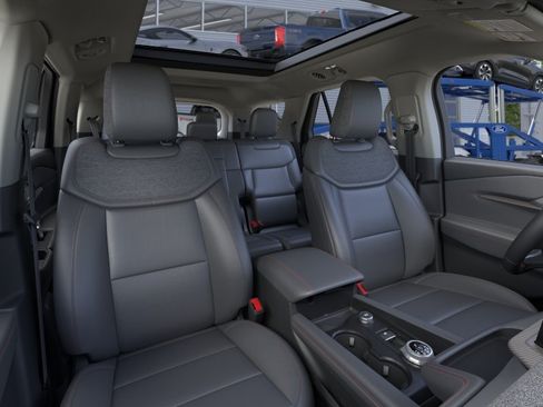 New 2026 Ford Explorer Active AWD/4WD image 10