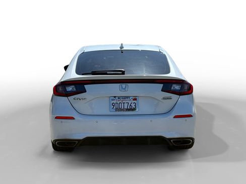 Used 2022 Honda Civic Sport Touring image 4