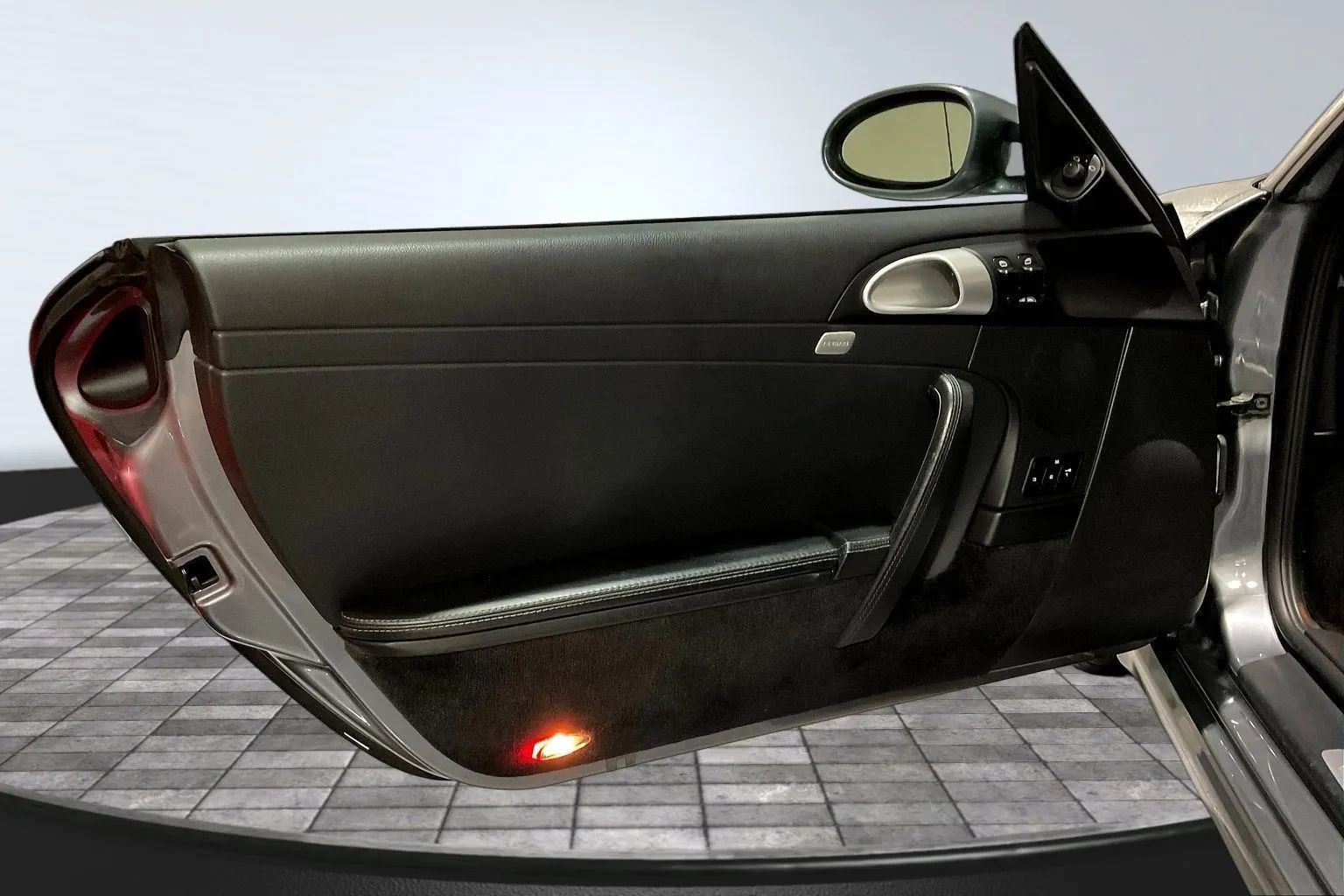 Used 2006 Porsche 911 Carrera RWD image 18