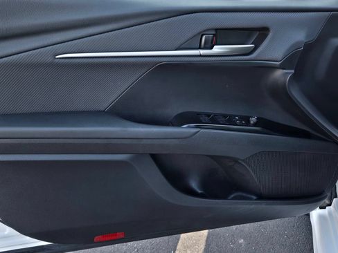 Certified 2025 Toyota Camry SE FWD image 9