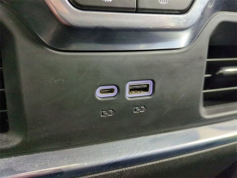 Used 2022 GMC Sierra 1500 Denali Ultimate image 16