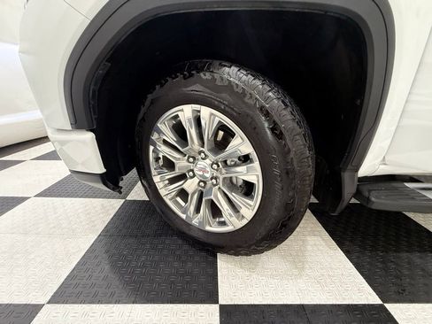 Used 2024 GMC Sierra 1500 Denali image 11