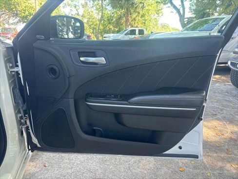 Used 2023 Dodge Charger SXT RWD image 21