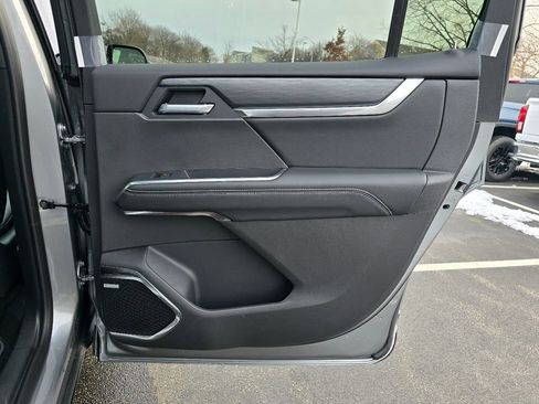 New 2026 GMC Acadia Elevation w/ Black Edition image 33