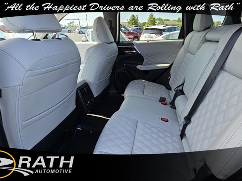New 2025 Mitsubishi Outlander SEL AWD/4WD image 19