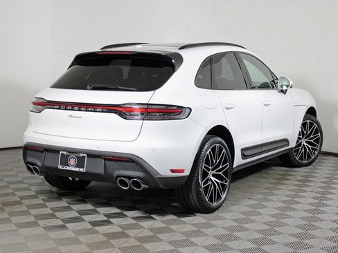 Used 2024 Porsche Macan w/ Premium Plus Package image 7