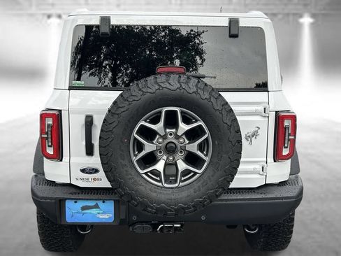 Used 2025 Ford Bronco Badlands AWD/4WD image 6