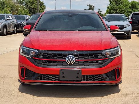 Used 2022 Volkswagen Jetta GLI Autobahn FWD image 2