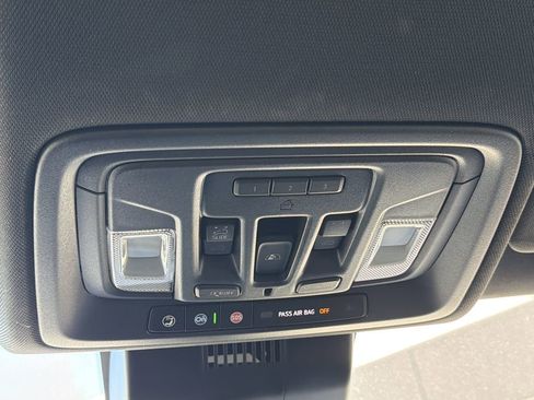 New 2026 GMC Sierra 1500 AT4 w/ Technology Package AWD/4WD image 13