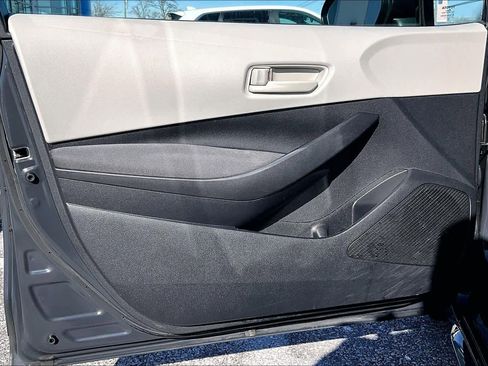 Certified 2024 Toyota Corolla LE image 22