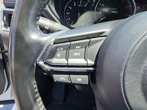 Used 2022 MAZDA CX-5 AWD 2.5 S w/ Premium Package image 19
