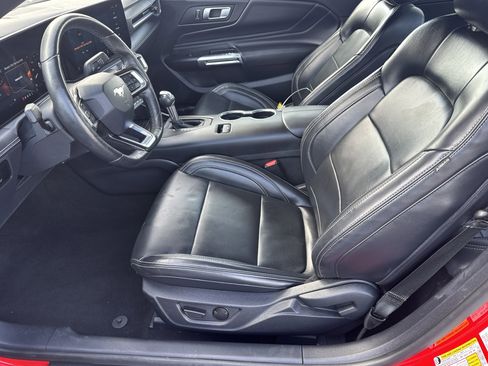 Used 2024 Ford Mustang Premium image 10