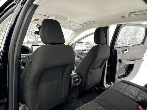 Used 2023 Ford Escape Active w/ Tech Pack #2 image 6