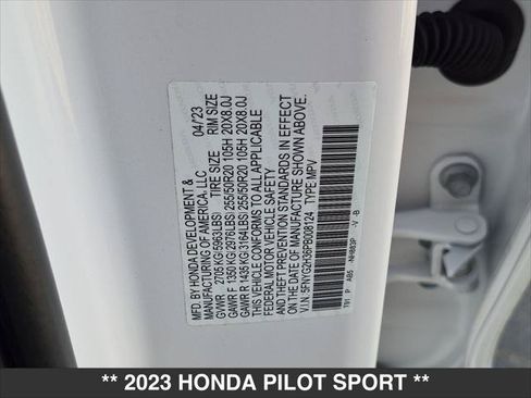 Used 2023 Honda Pilot Sport image 23