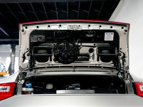 Used 2011 Porsche 911 Targa 4 image 40