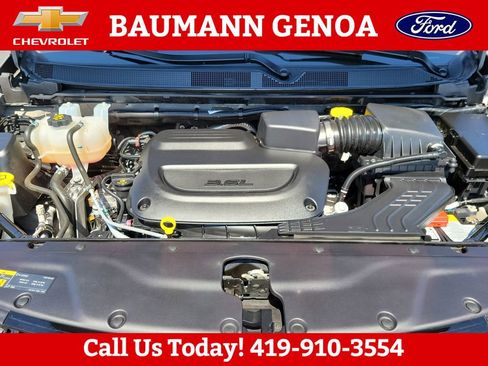 Used 2025 Chrysler Pacifica Select FWD image 22