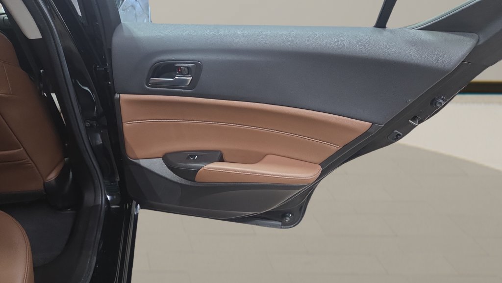Used 2019 Acura ILX w/ Premium Package FWD image 21