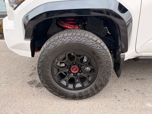 Used 2025 Toyota Tacoma TRD Pro w/ Tow Tech Package image 25