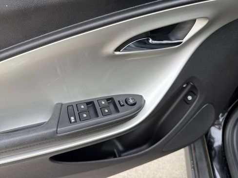 Used 2013 Chevrolet Volt Premium w/ Premium Trim Package FWD image 15