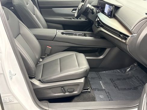 Used 2025 Nissan Murano SL AWD/4WD image 18