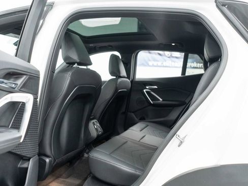 Used 2025 BMW X2 xDrive28i image 26