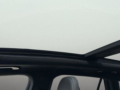 New 2026 Mercedes-Benz GLC 300 4MATIC image 18