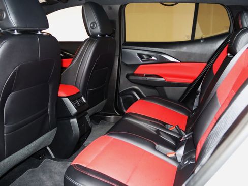 Used 2025 Chevrolet Equinox EV RS FWD image 59