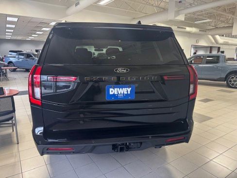 New 2026 Ford Expedition Tremor AWD/4WD image 3